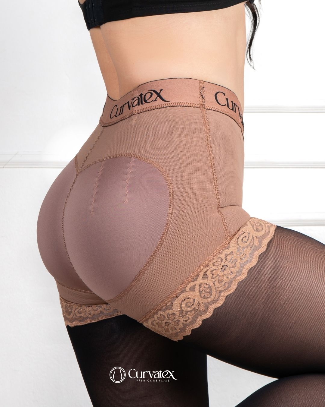 Short Levantapompis
